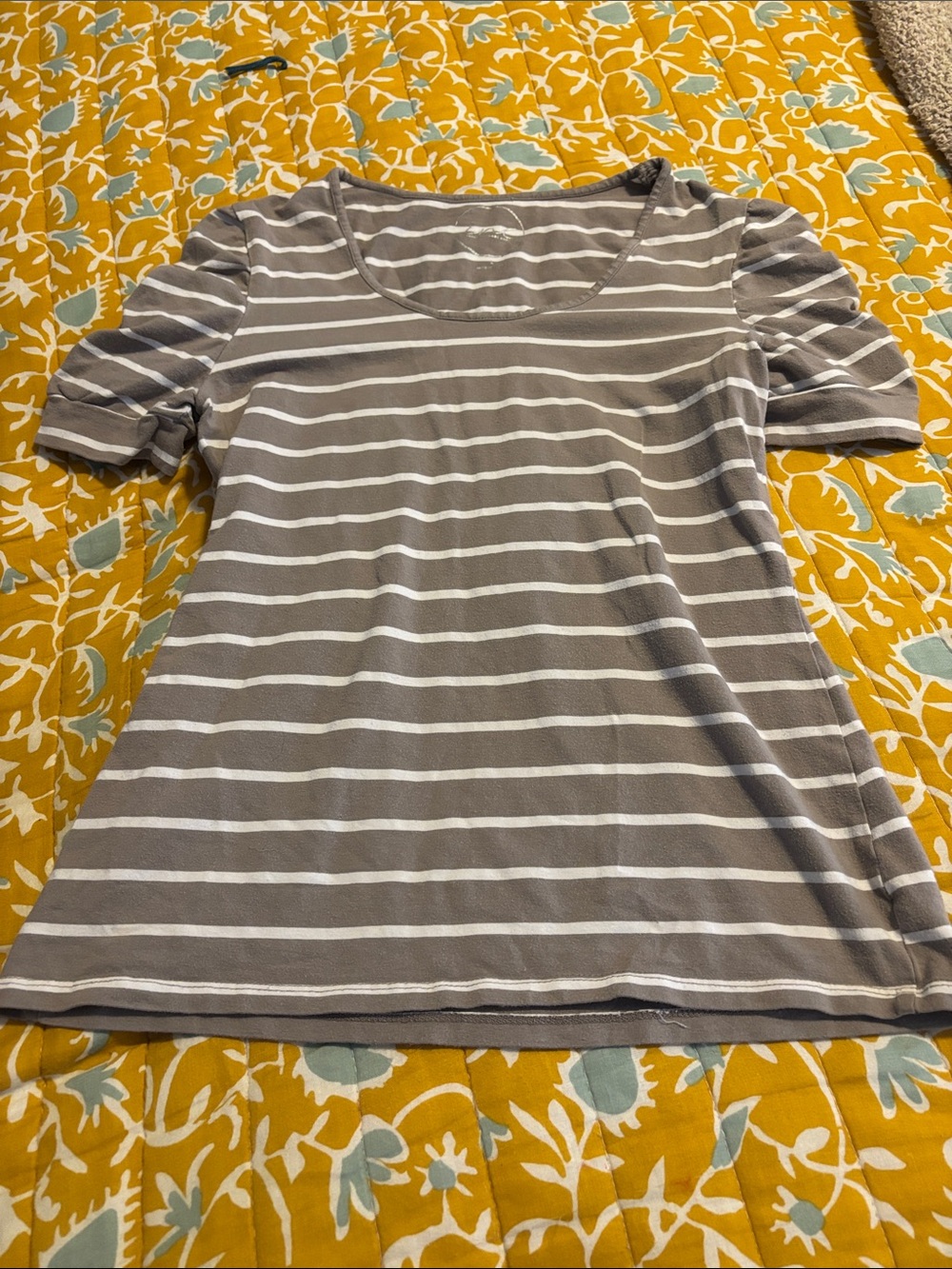 Macys INC Top Grey Striped Ruched Puff Sleeves T Shirt